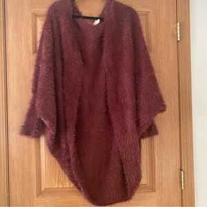 FSL + Apparel Red Fuzzy Comfy Cardigan Open Medium